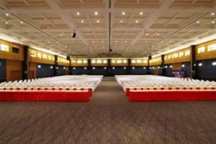 Сураттхани: Diamond Plaza Hotel Suratthani
