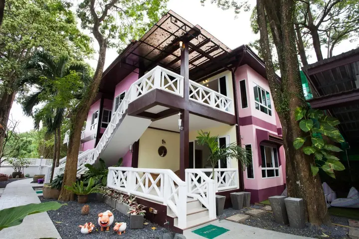Муанг: Sandy House Rawai