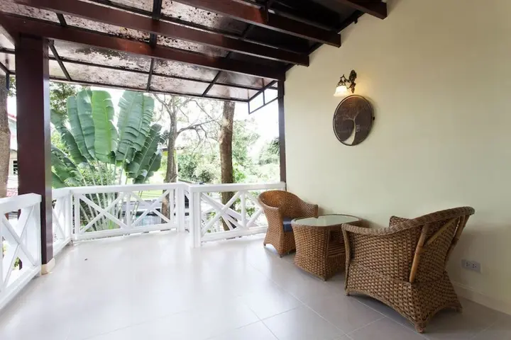 Муанг: Sandy House Rawai