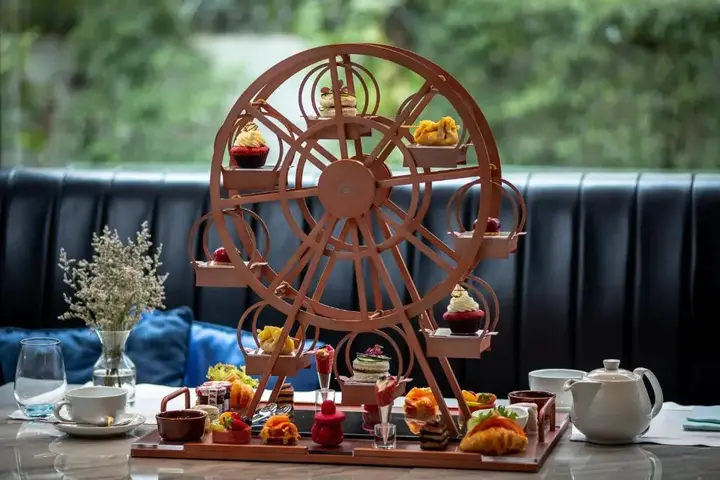 Бангкок: Отель Oriental Residence Bangkok