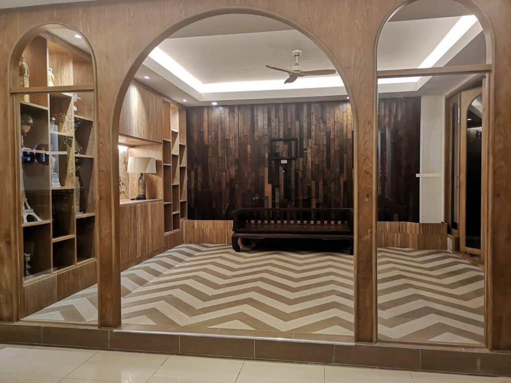 Кату: De coze' Hotel