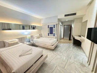 Кату: De coze' Hotel