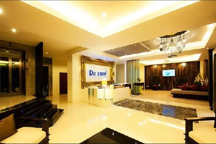 Кату: De coze' Hotel