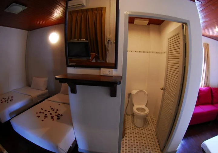 Кату: Relax Guesthouse