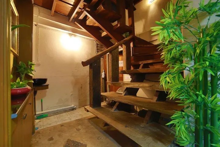 Кату: Relax Guesthouse