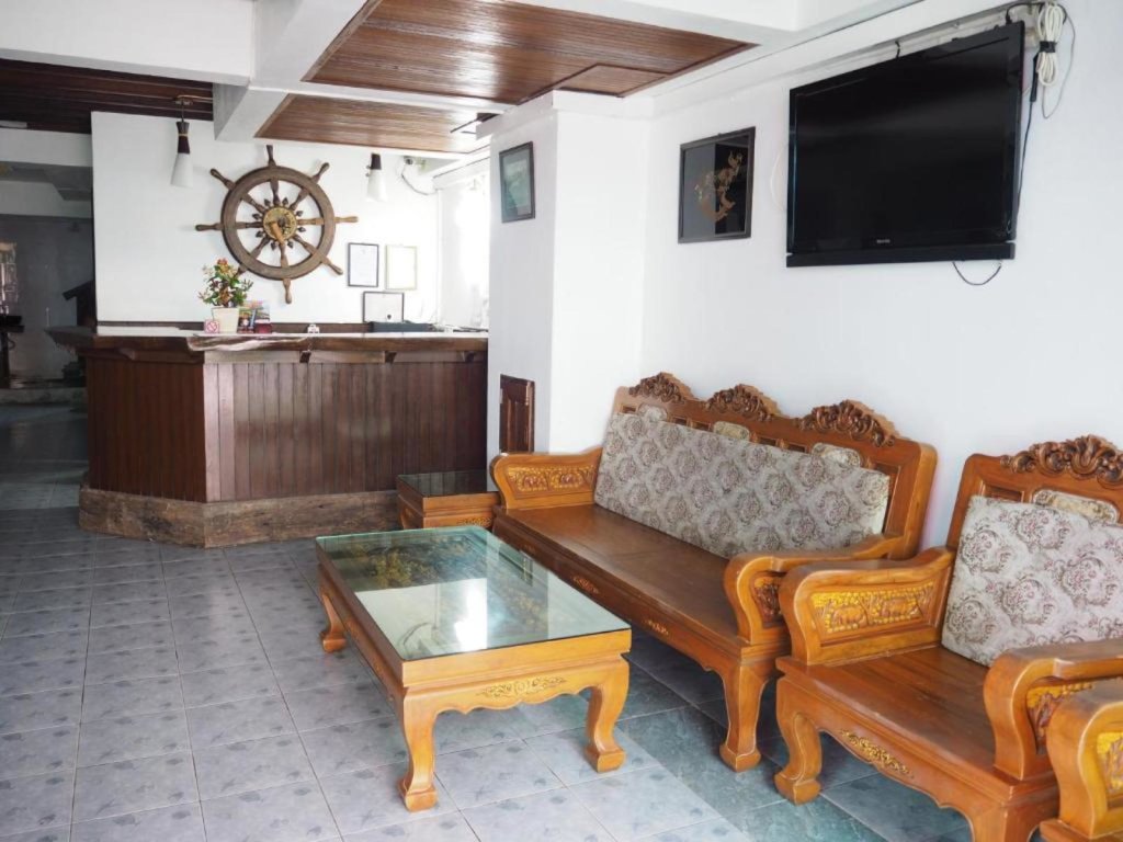 Кату: Relax Guesthouse
