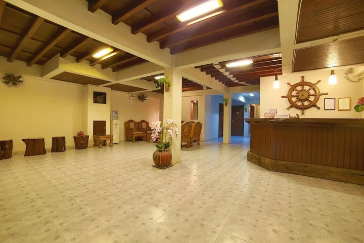 Кату: Relax Guesthouse