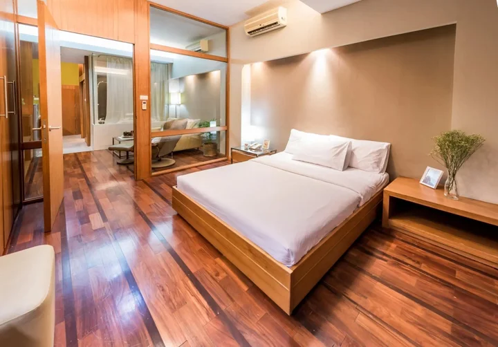 Сирача: Laemtong Service Apartment