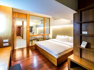 Сирача: Laemtong Service Apartment