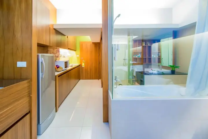 Сирача: Laemtong Service Apartment