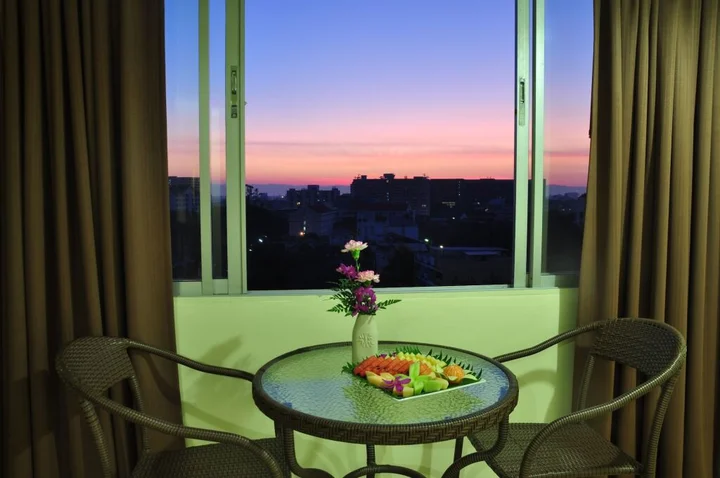 Чиангмай: Mayflower Grande Hotel Chiang Mai