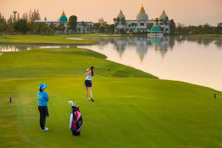 Мае-Он: Gassan Panorama Golf Club