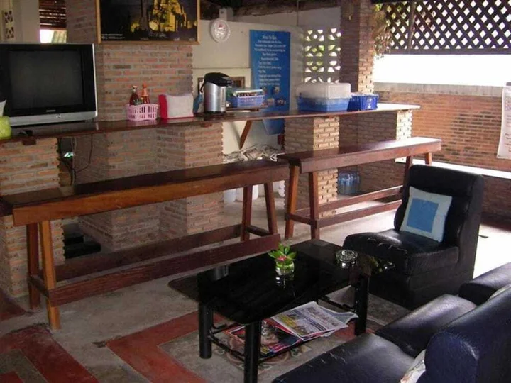 Аюттхая: Ayutthaya Place