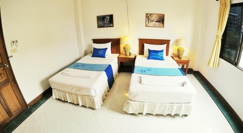 Пхукет: Отель Sea Front Home
