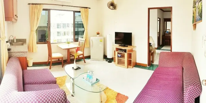 Пхукет: Отель Sea Front Home