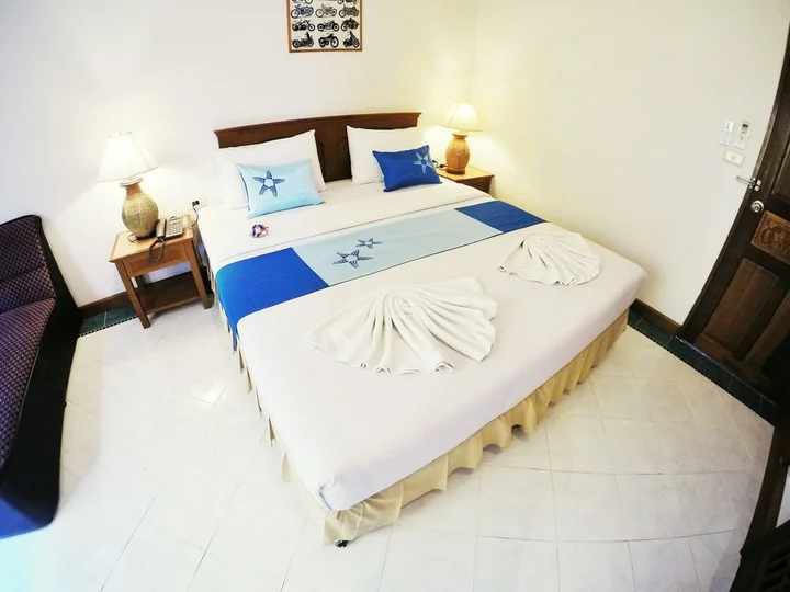 Пхукет: Отель Sea Front Home