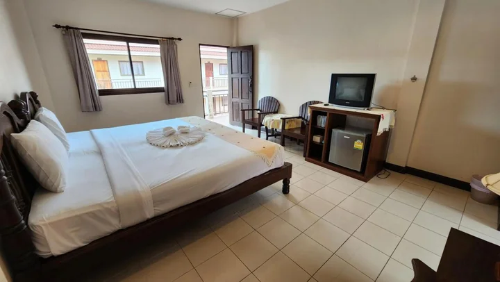 Самуи: Panupong Hotel