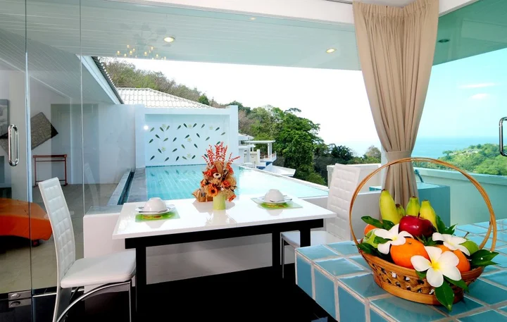 Пхукет: Grand Bleu Ocean View Pool Suite