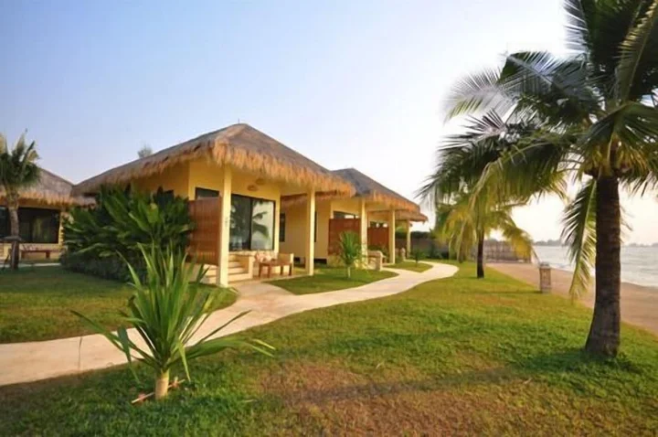 Та Кат Нгау: Villa Phra Chan Resort