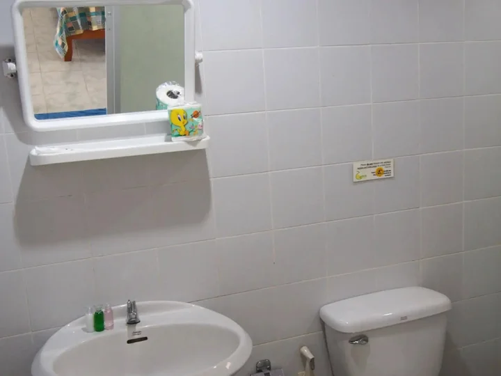 Кату: Lemon House