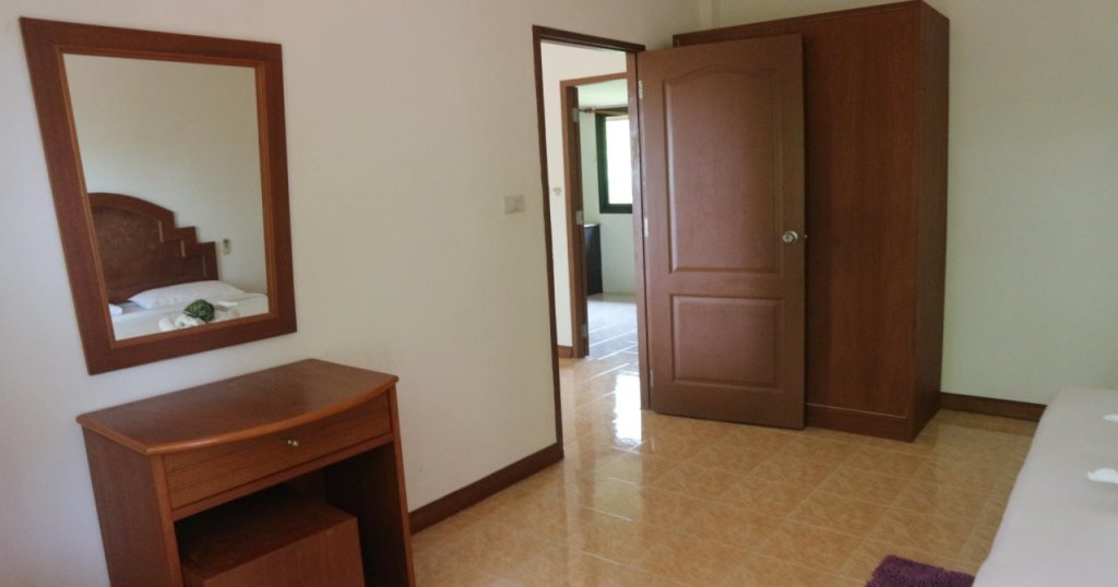 Самуи: Baan Srinimit House & Apartment