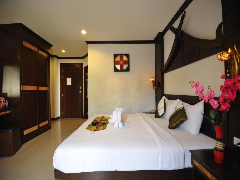 Пхукет: Lemongrass Hotel
