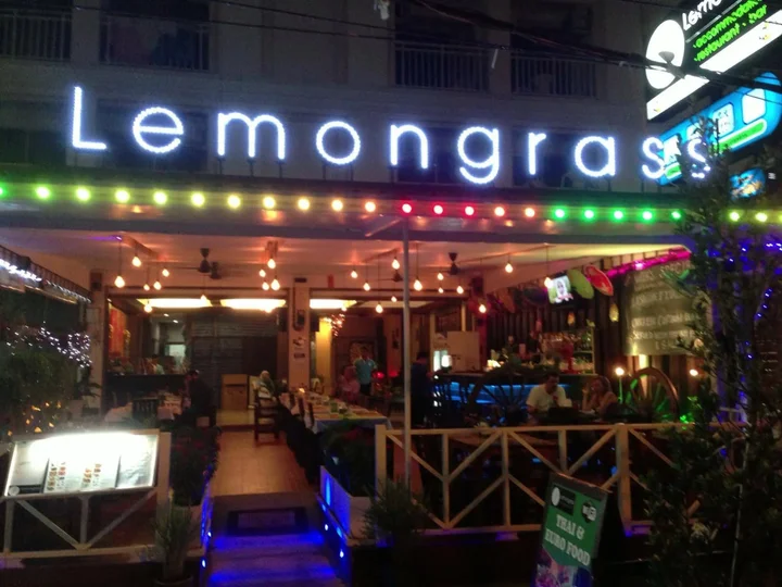 Пхукет: Lemongrass Hotel