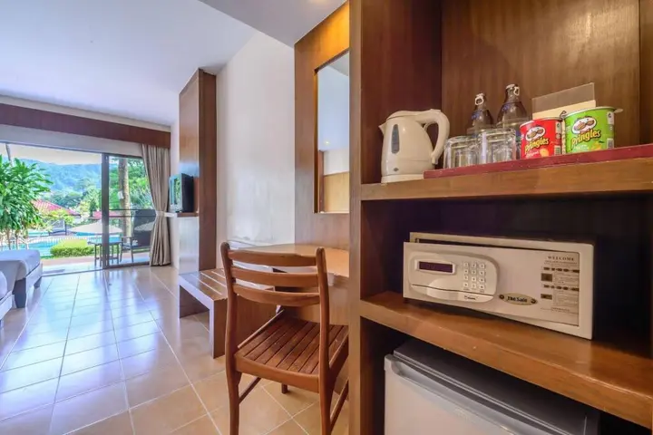 Кату: Patong Lodge Hotel