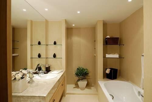 Муанг: The Point Condominium