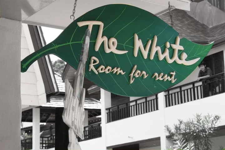Пхи-Пхи-Дон: The White Hotel
