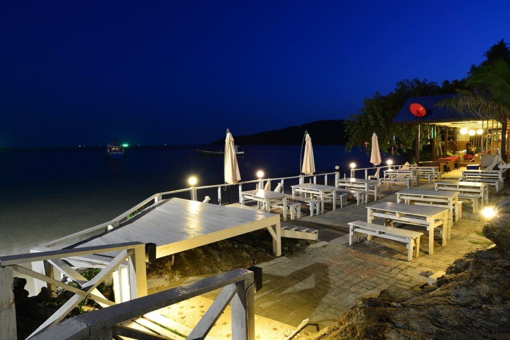 Ко Самет: Sangthian Beach Resort