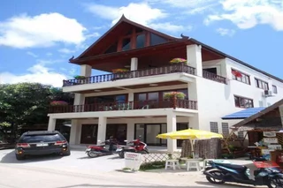 Самуи: The Waterfront Apartments