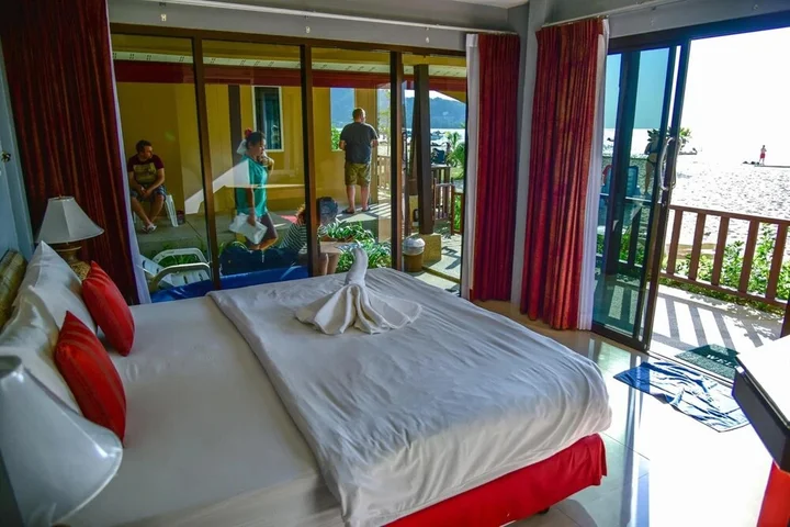 Тхаланг: Dang Sea Beach Bungalow