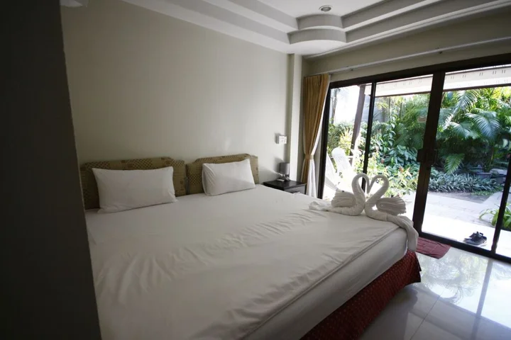 Тхаланг: Dang Sea Beach Bungalow