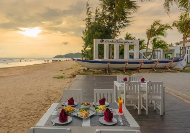 Кхлонг Кхут: Chaolao Tosang Beach Hotel