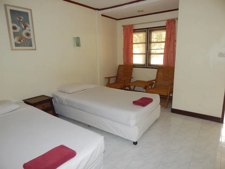 Самуи: Jinta City Samui