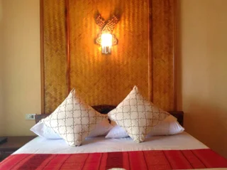 Тхаланг: Ruan Mai Naiyang Beach Resort