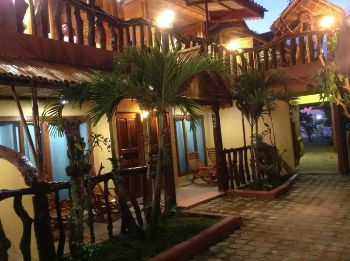 Тхаланг: Ruan Mai Naiyang Beach Resort