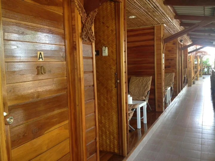 Тхаланг: Ruan Mai Naiyang Beach Resort