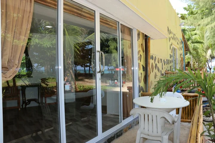 Тхаланг: Ruan Mai Naiyang Beach Resort