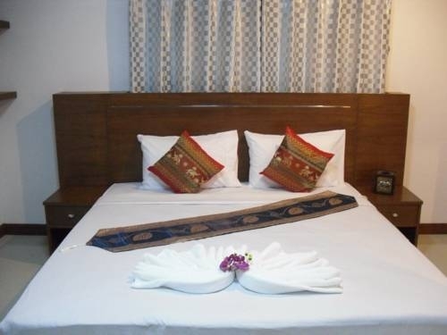 Кату: NNC Patong House