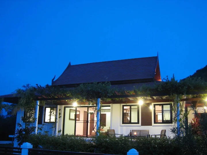 Сам-Рои-Йот: Mountain Breeze Villa