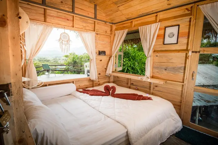 Паи: Baan Katisod