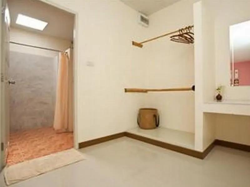 Сам-Рои-Йот: Tiew Maprao Ao Pran Resort