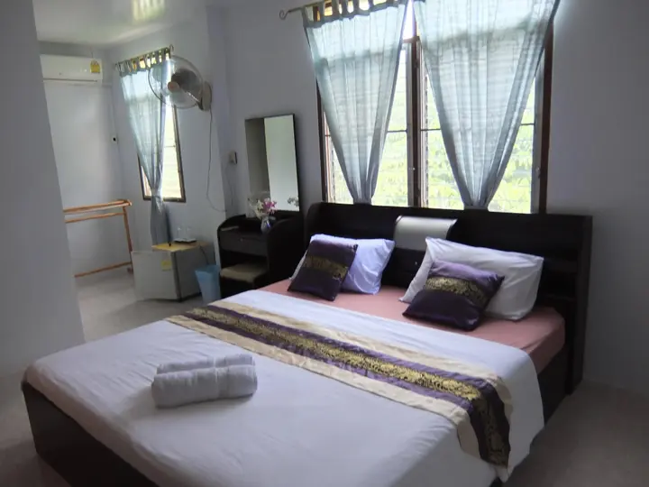Тхаланг: Similan Hotel
