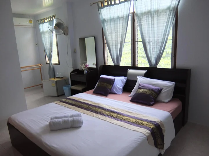 Тхаланг: Similan Hotel