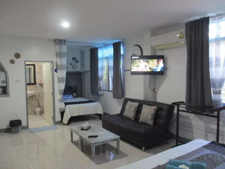 Тхаланг: Similan Hotel