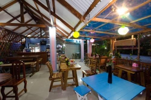 Тхаланг: Panpen Bungalow Phuket