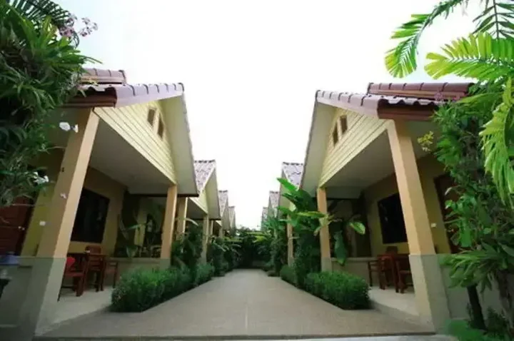 Тхаланг: Panpen Bungalow Phuket