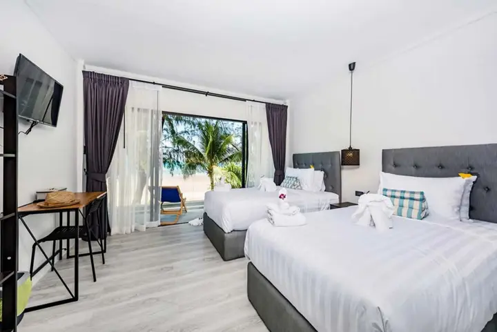 Кату: Thai Kamala Beach Front